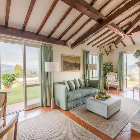 Refined Escape In The Heart Of Tuscany * Lucca